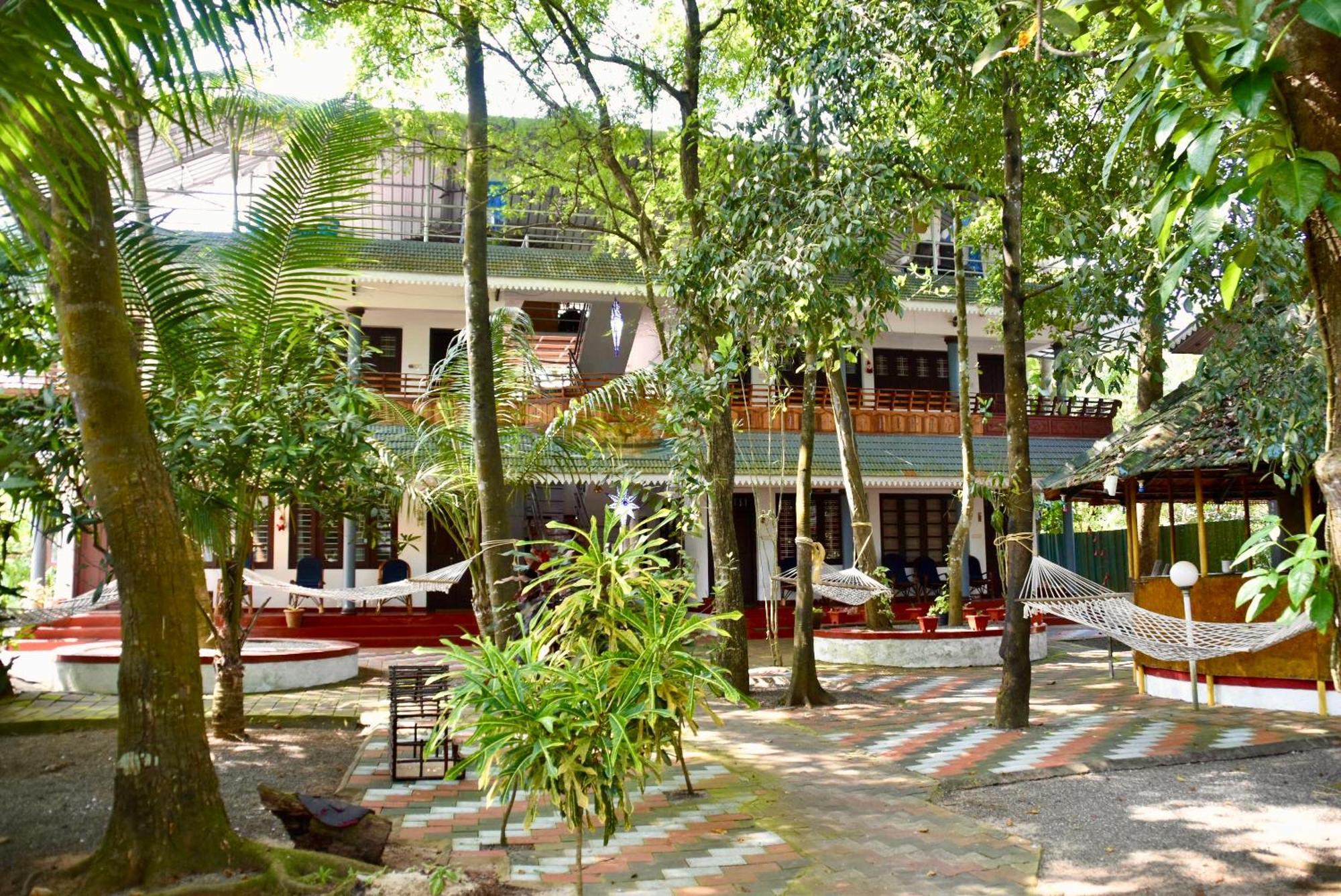 Marari Beach Villas Mararikulam Exterior photo